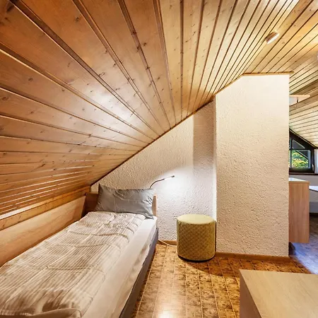 Azalea オルスベルク